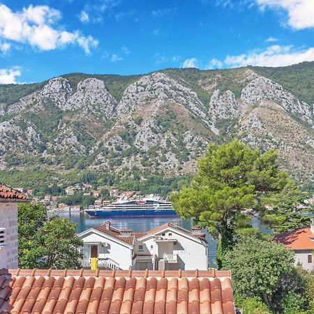 Seafoam Apartment Kotor Exterior photo