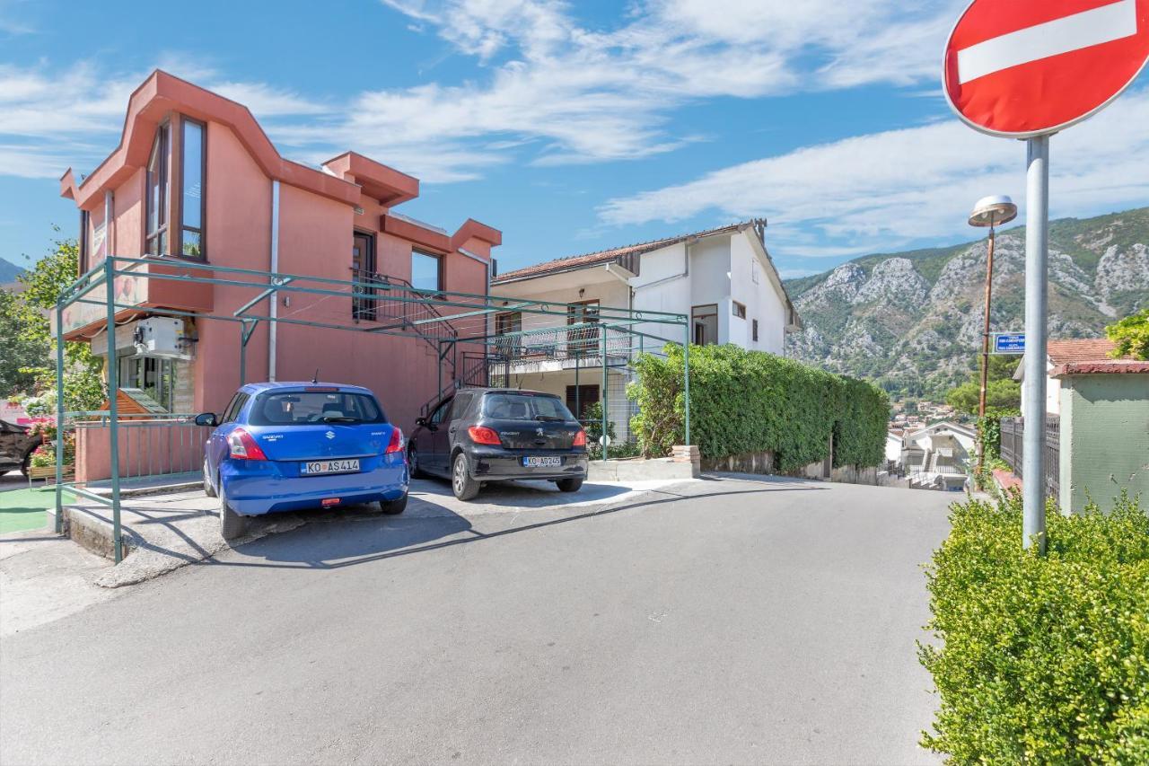 Seafoam Apartment Kotor Exterior photo